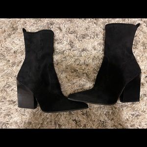 Kendall x Kylie Suede boots